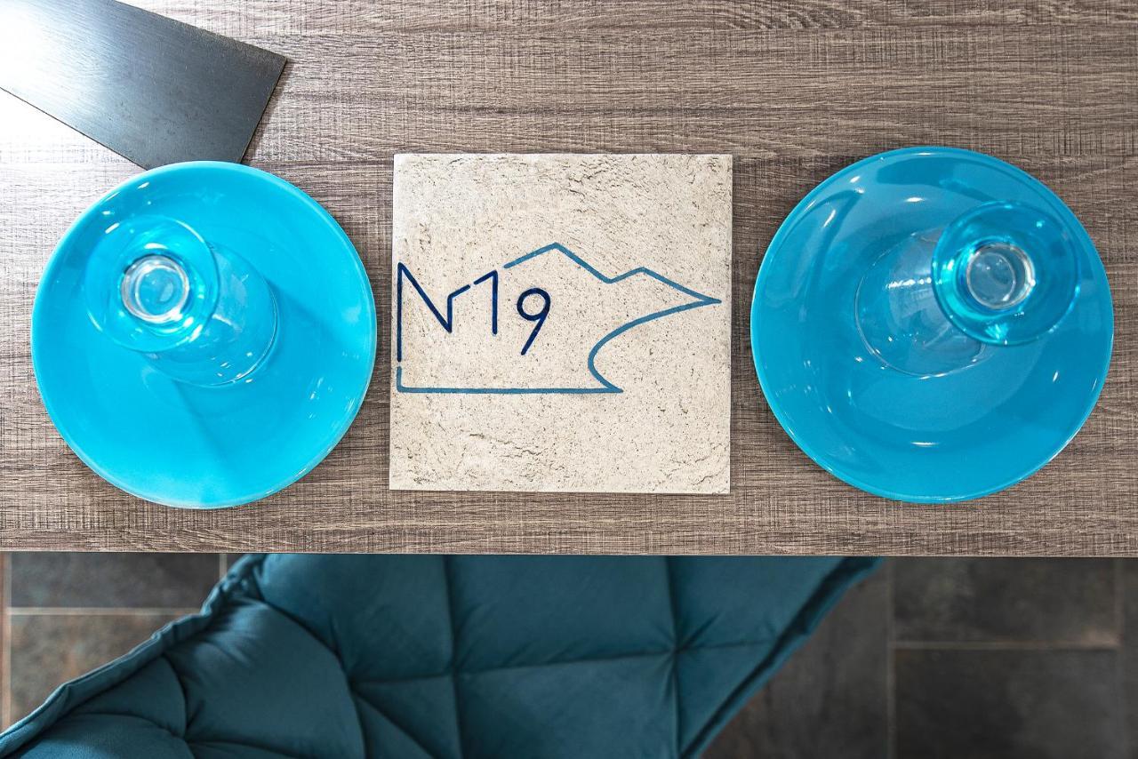 那不勒斯 Napul'E 19酒店 外观 照片